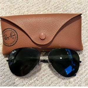 Ray Ban Classic Aviator in Black